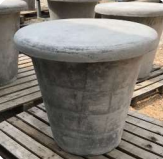 Mesa Monolítica En Concreto D: 0.80 m